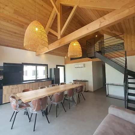 Les Chalets De Conjux